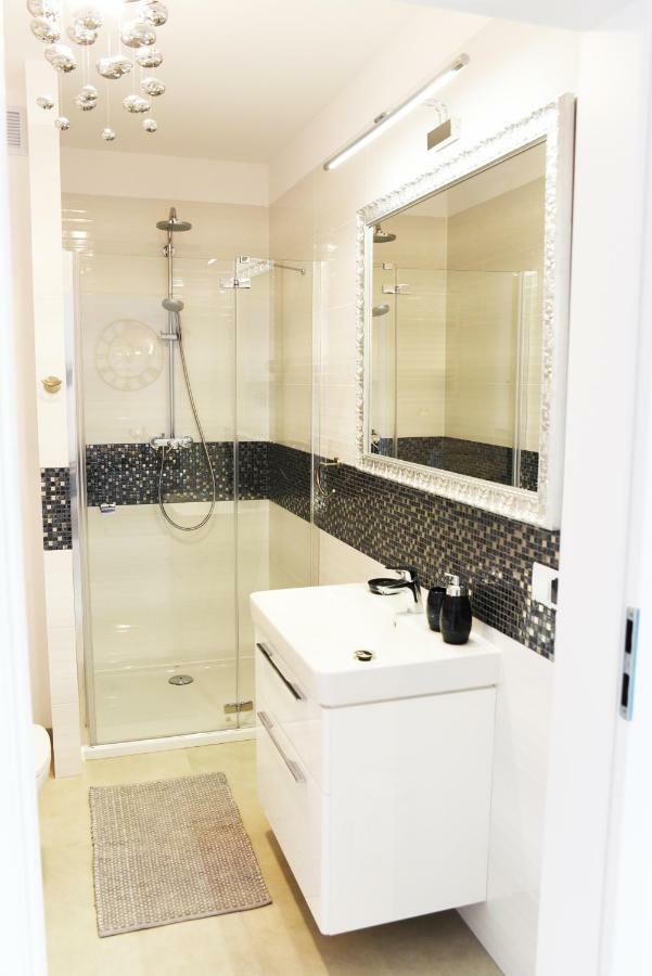 Apartament Szmaragdowy อุสตรอเนียมอร์สเกีย ภายนอก รูปภาพ